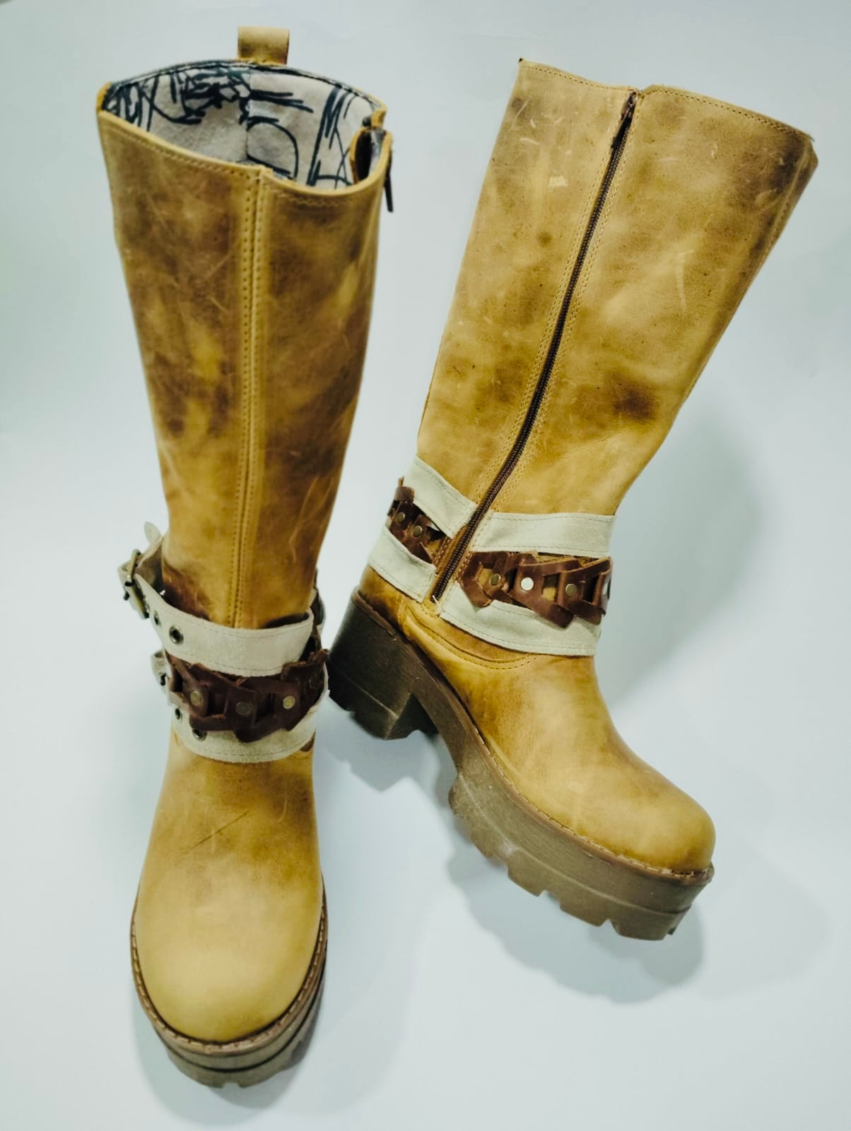 Bota óxido correas arena suela 6,5 atrás 4,5 adelante - juanfranko zapatos