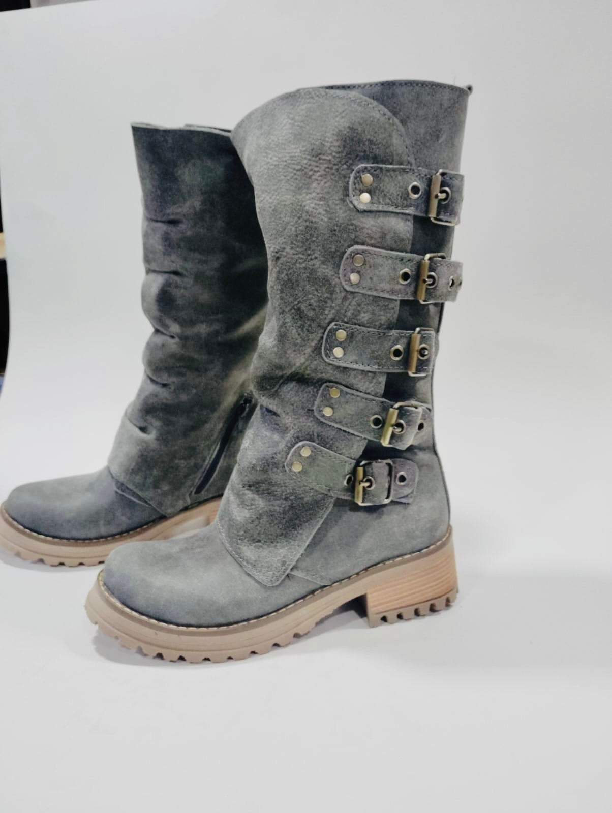 Bota perla gris edición especial 35 cm 5 hebillas premium - juanfranko zapatos