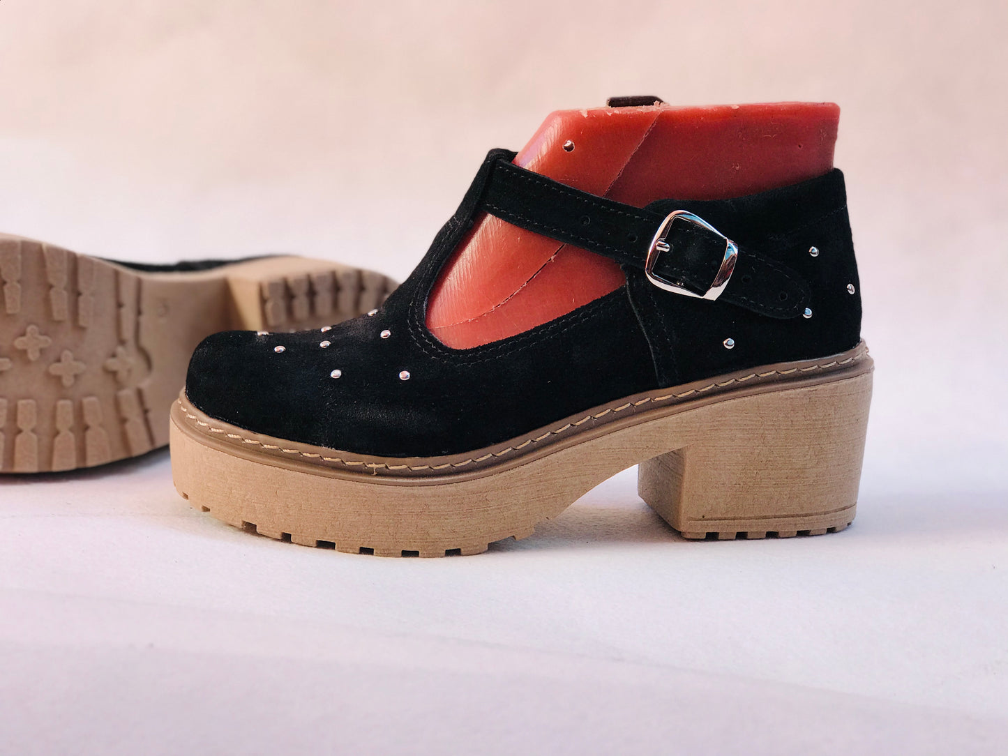 zapato de cuero reno natural andrea - juanfranko zapatos