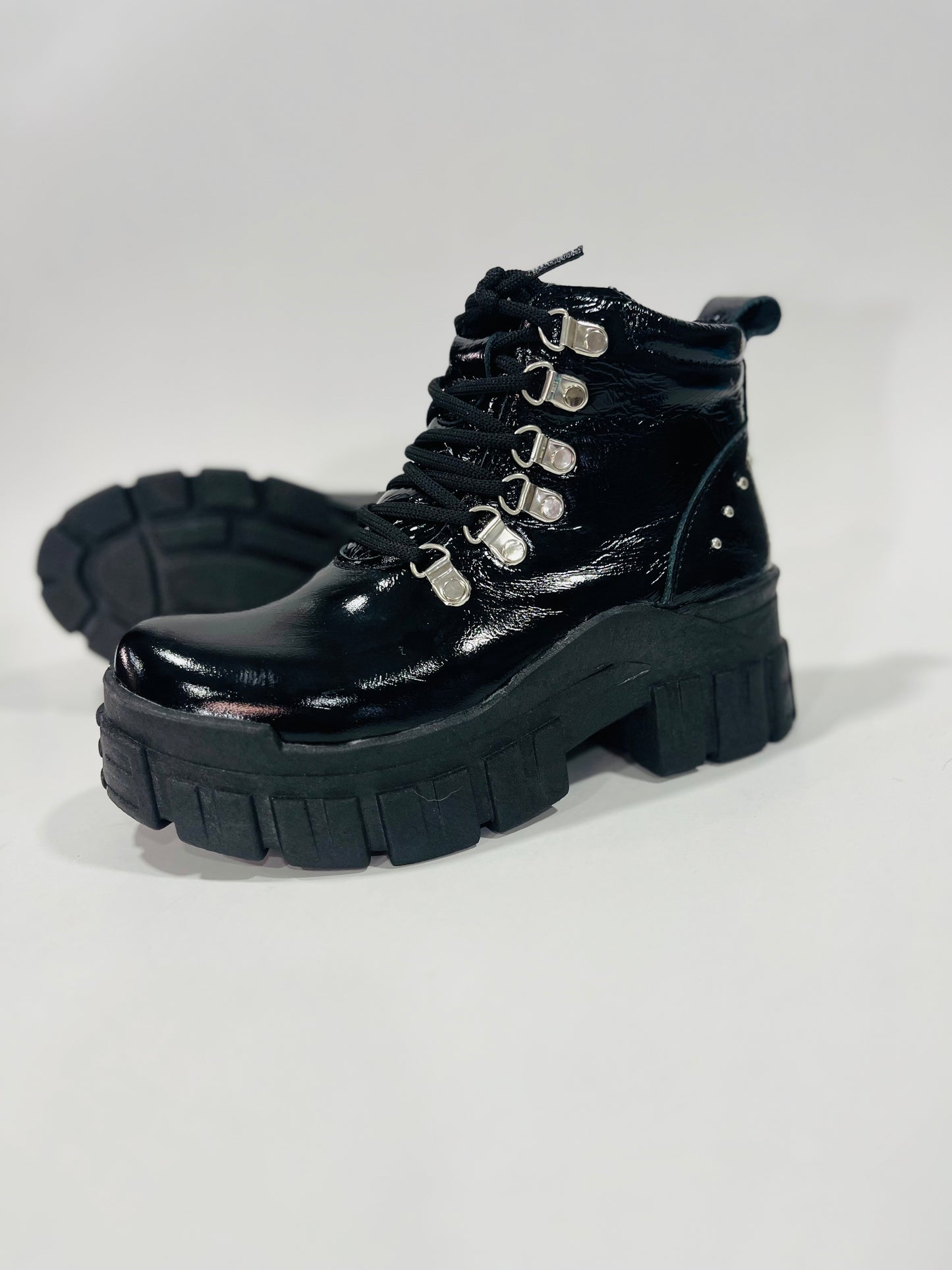 botin de cuero mujer Rosy richatto - juanfranko zapatos