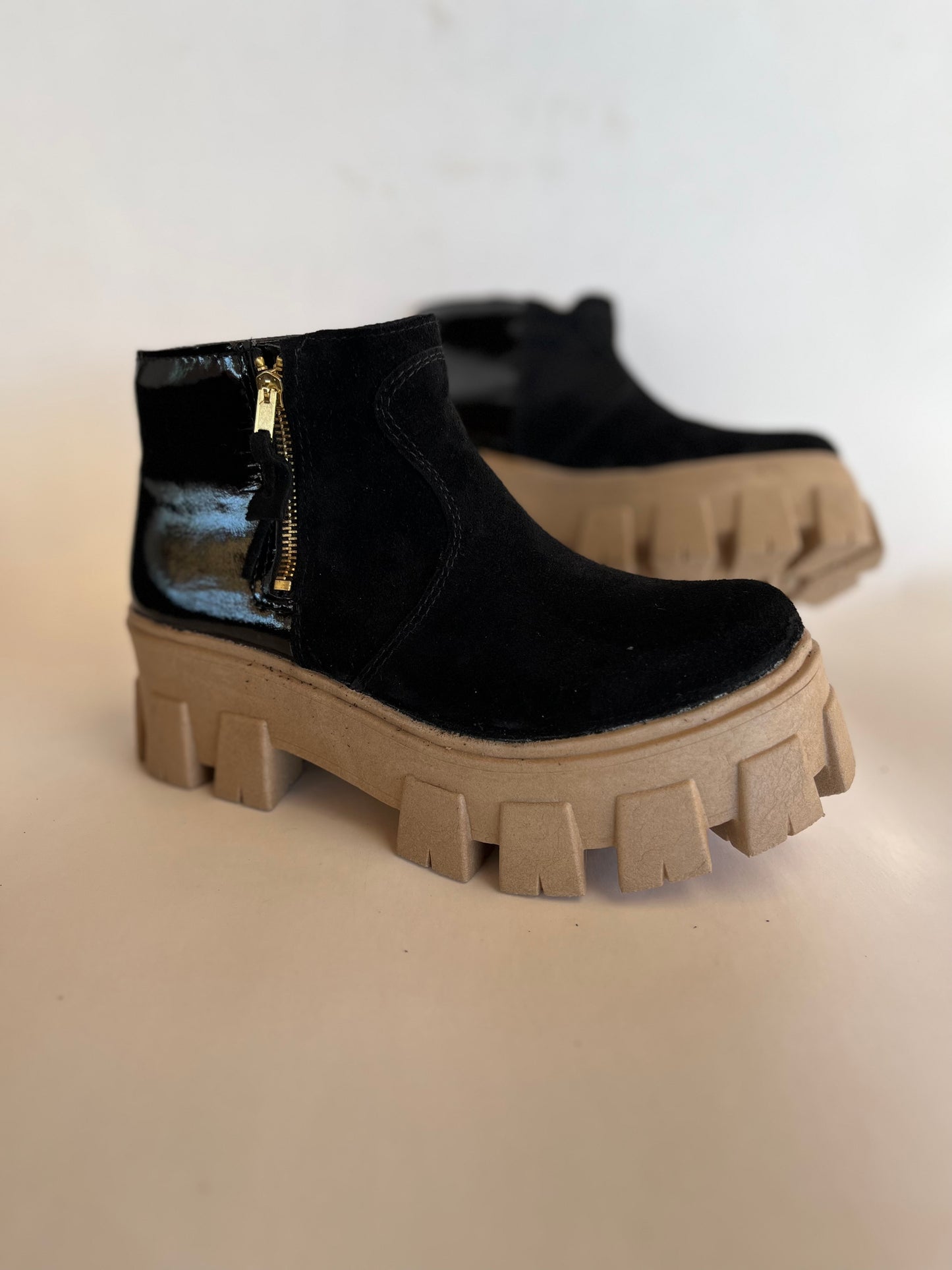 Botin de cuero mujer 2 skin - juanfranko zapatos