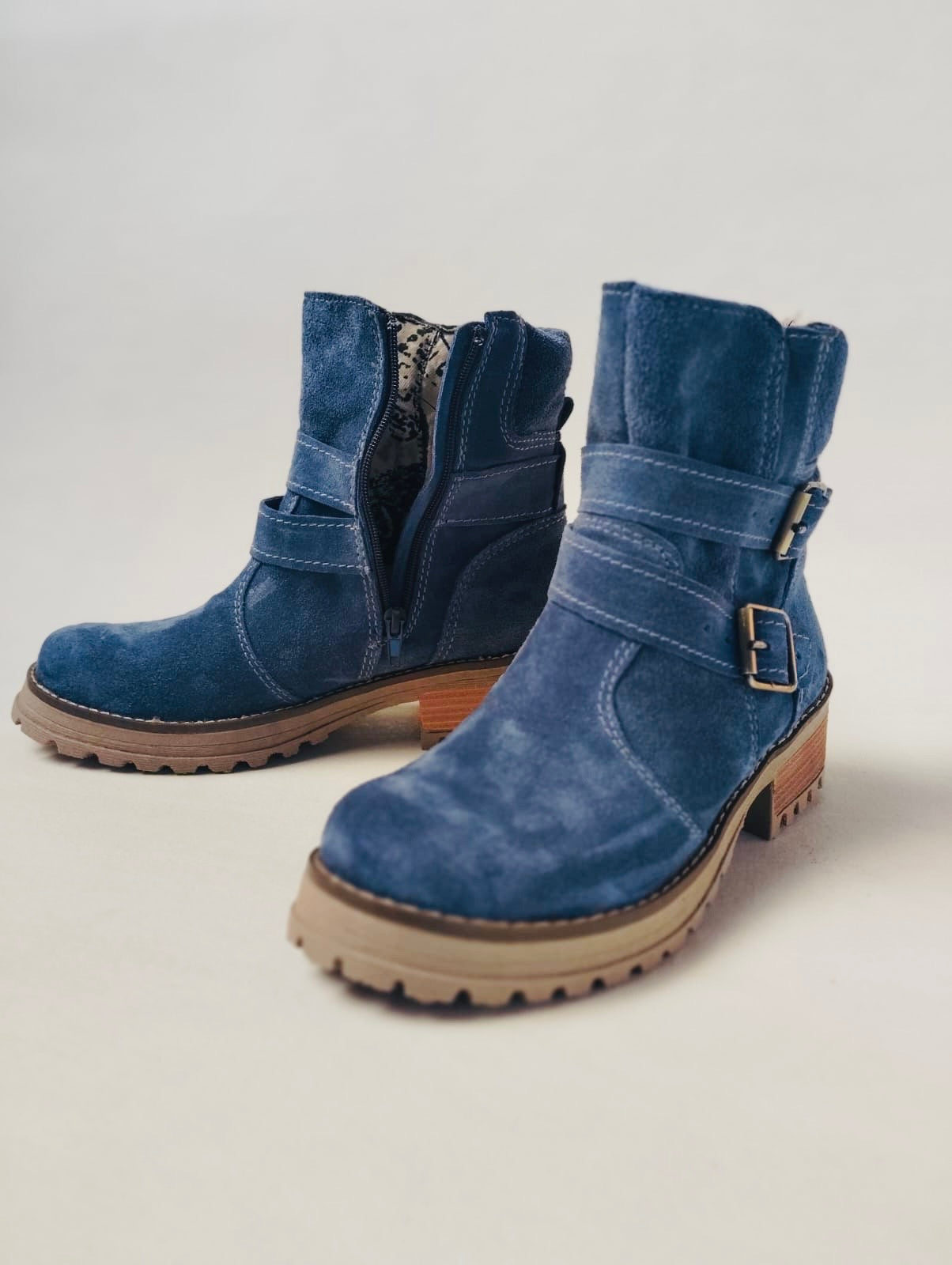 Botin largo cuero reno natural azul - juanfranko zapatos