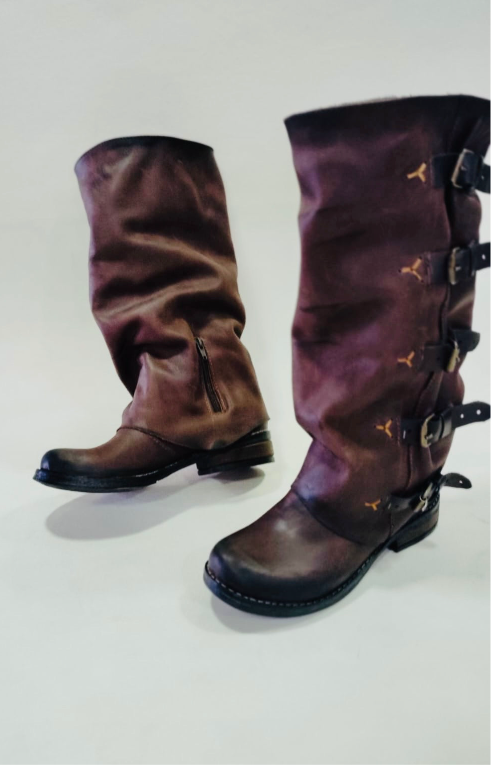 1Bota premium especial brown desgaste negro