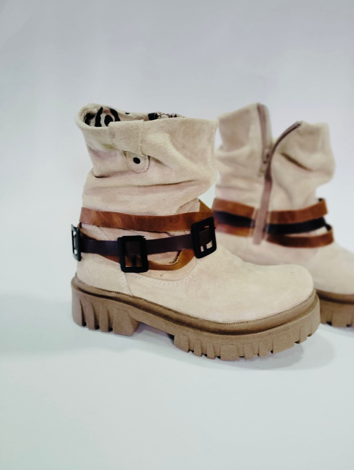 Bota shakira reno arena - juanfranko zapatos