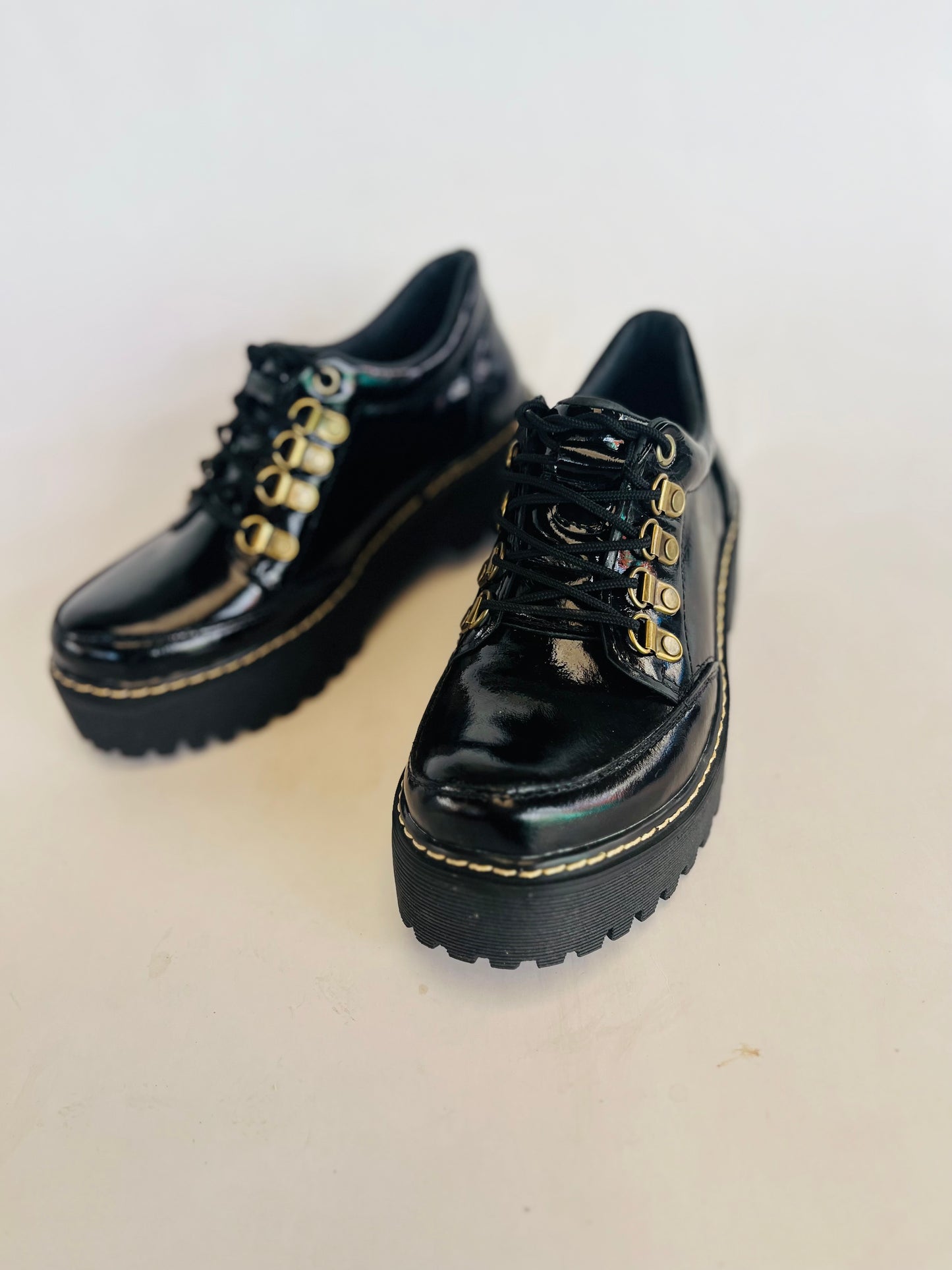 Zapato de cuero de mujer richatto black - juanfranko zapatos