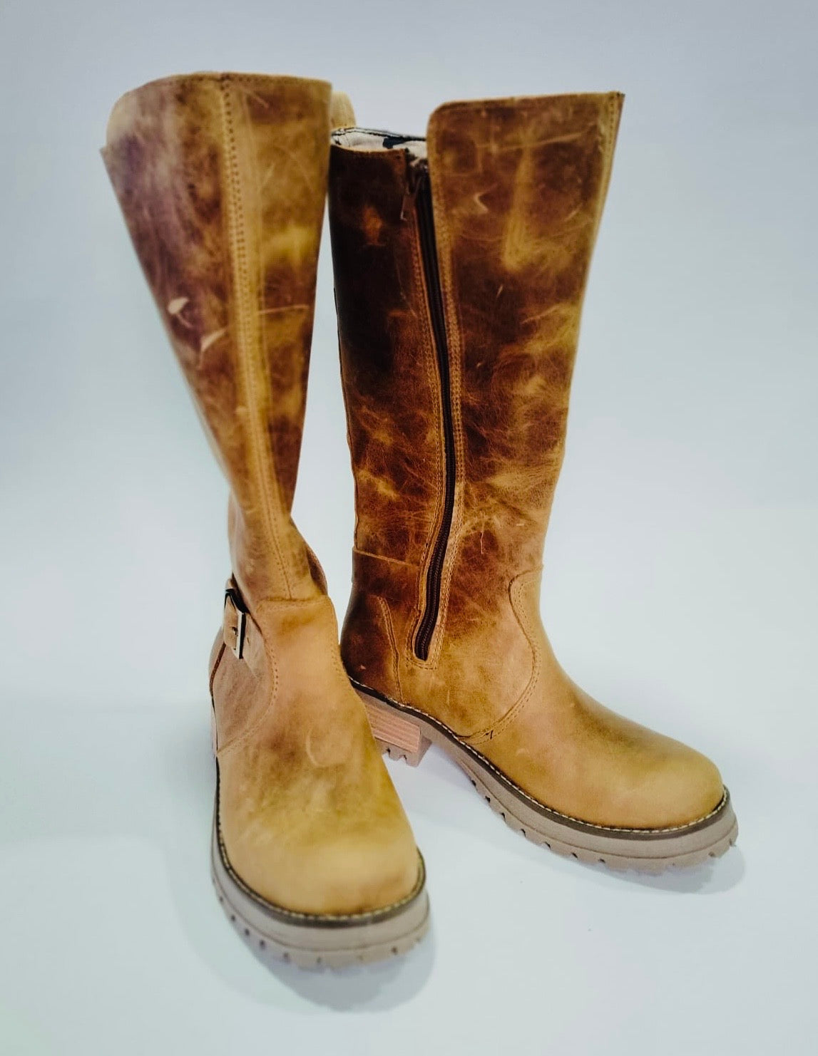 Bota de cuero mujer yona camel óxido - juanfranko zapatos