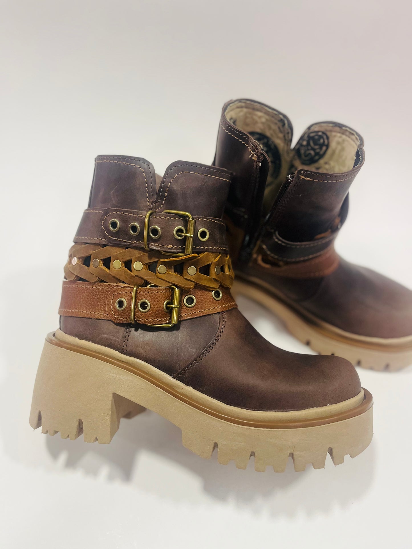 Botín de cuero mujer moro 3 correas - juanfranko zapatos