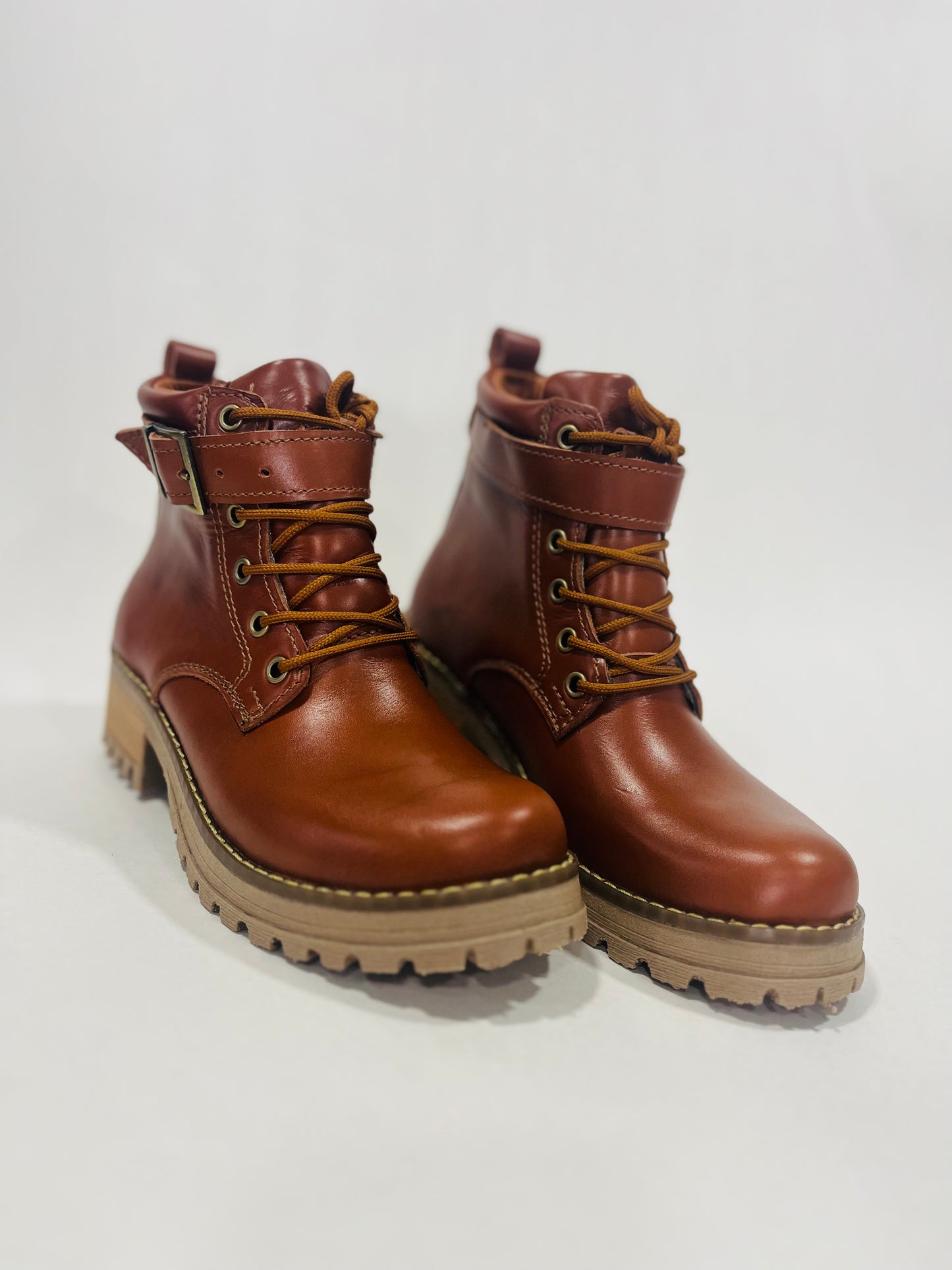 Botin de cuero terracota - juanfranko zapatos