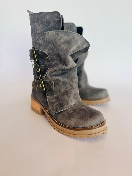 1 Bota de cuero perla gris - juanfranko zapatos