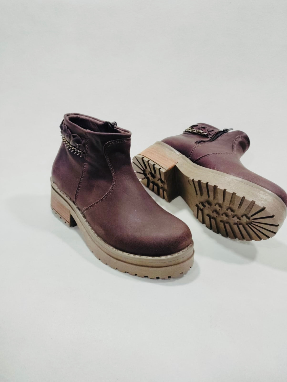 Botin cuero café liso trenza - juanfranko zapatos