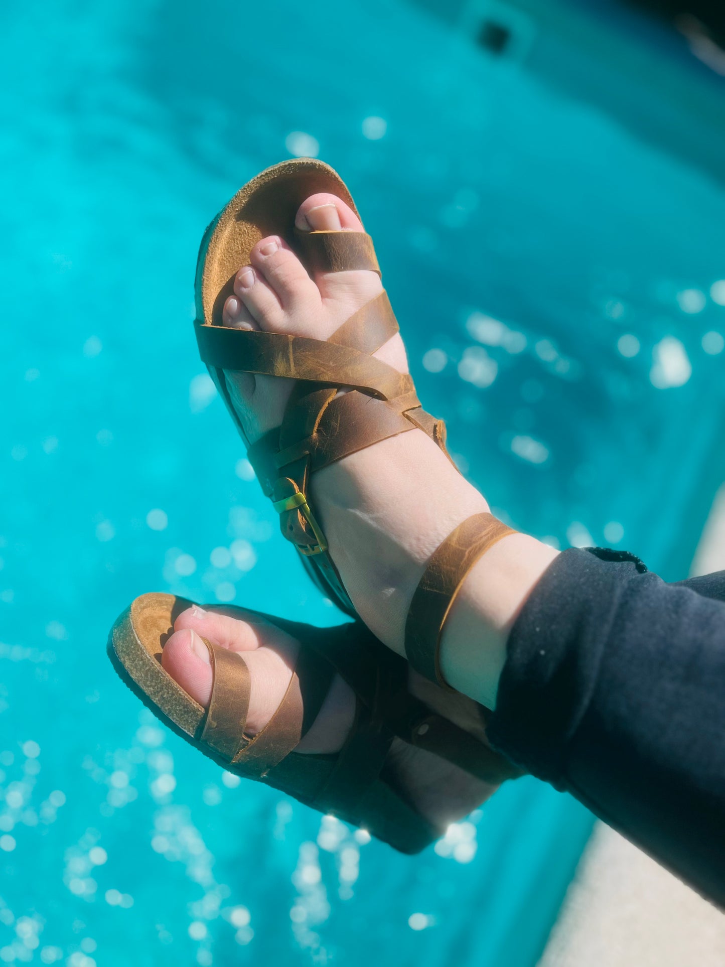 Sandalia de cuero flat - juanfranko zapatos