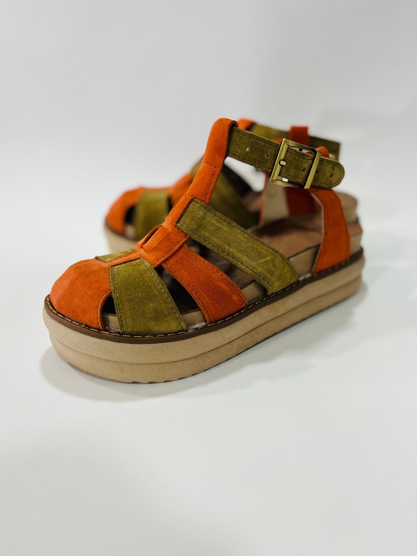 sandalia de cuero reno verde naranja - juanfranko zapatos