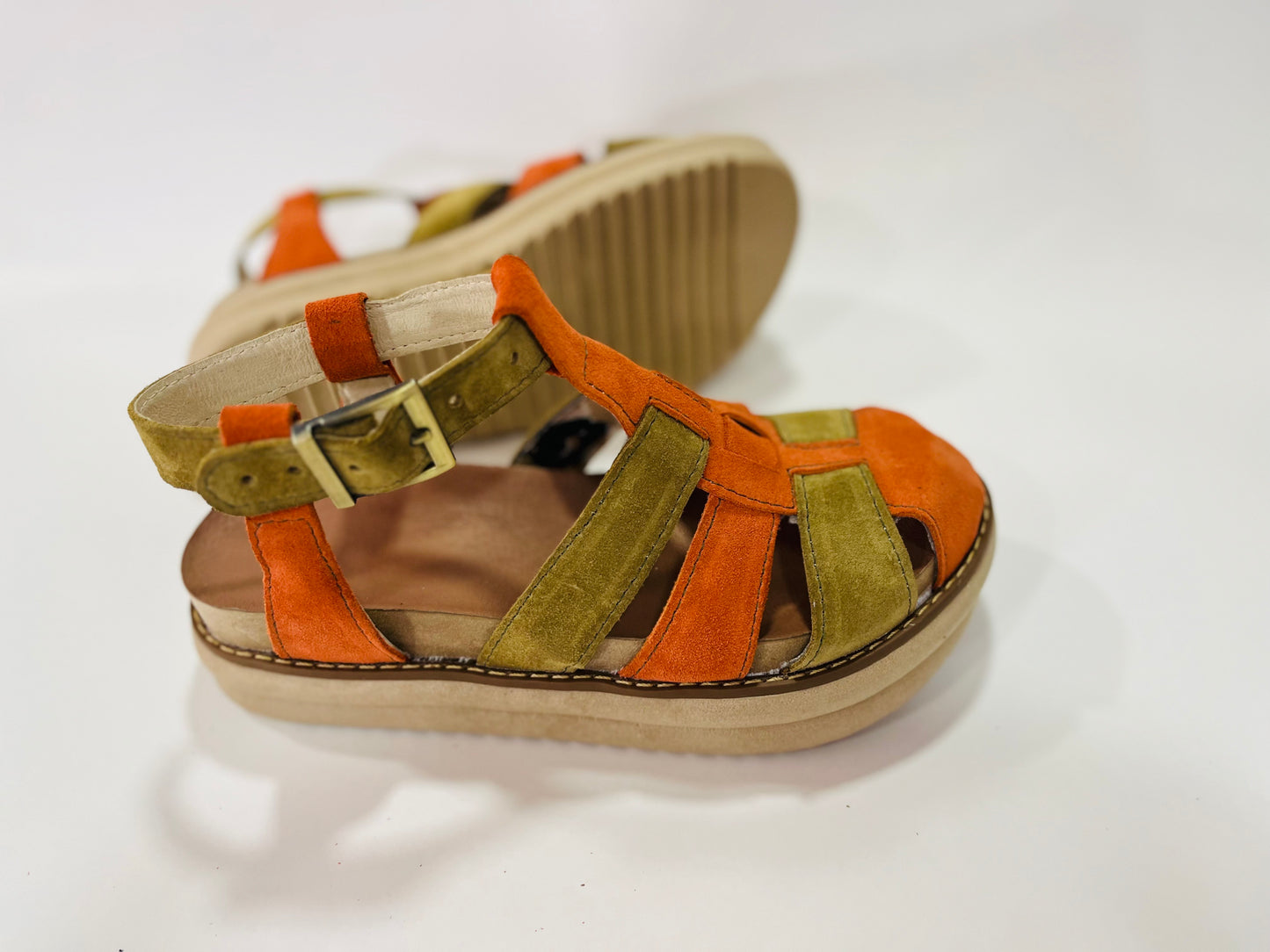 sandalia de cuero reno verde naranja - juanfranko zapatos