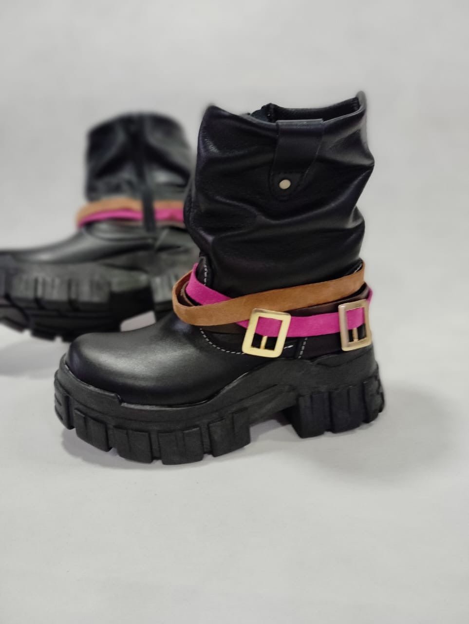 Bota corta t/tanke negra - juanfranko zapatos