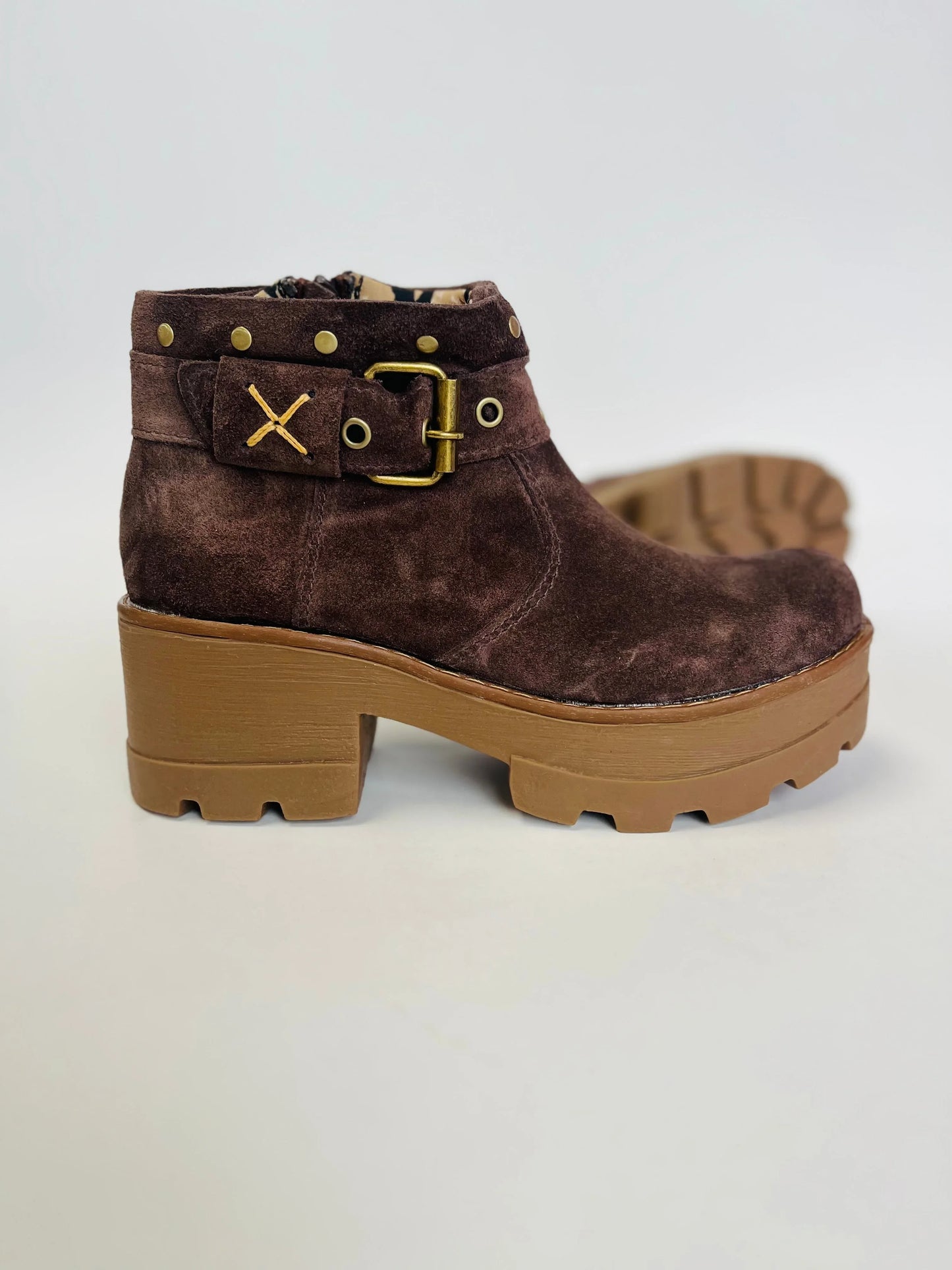Botin de cuero corto reno cafe - juanfranko zapatos