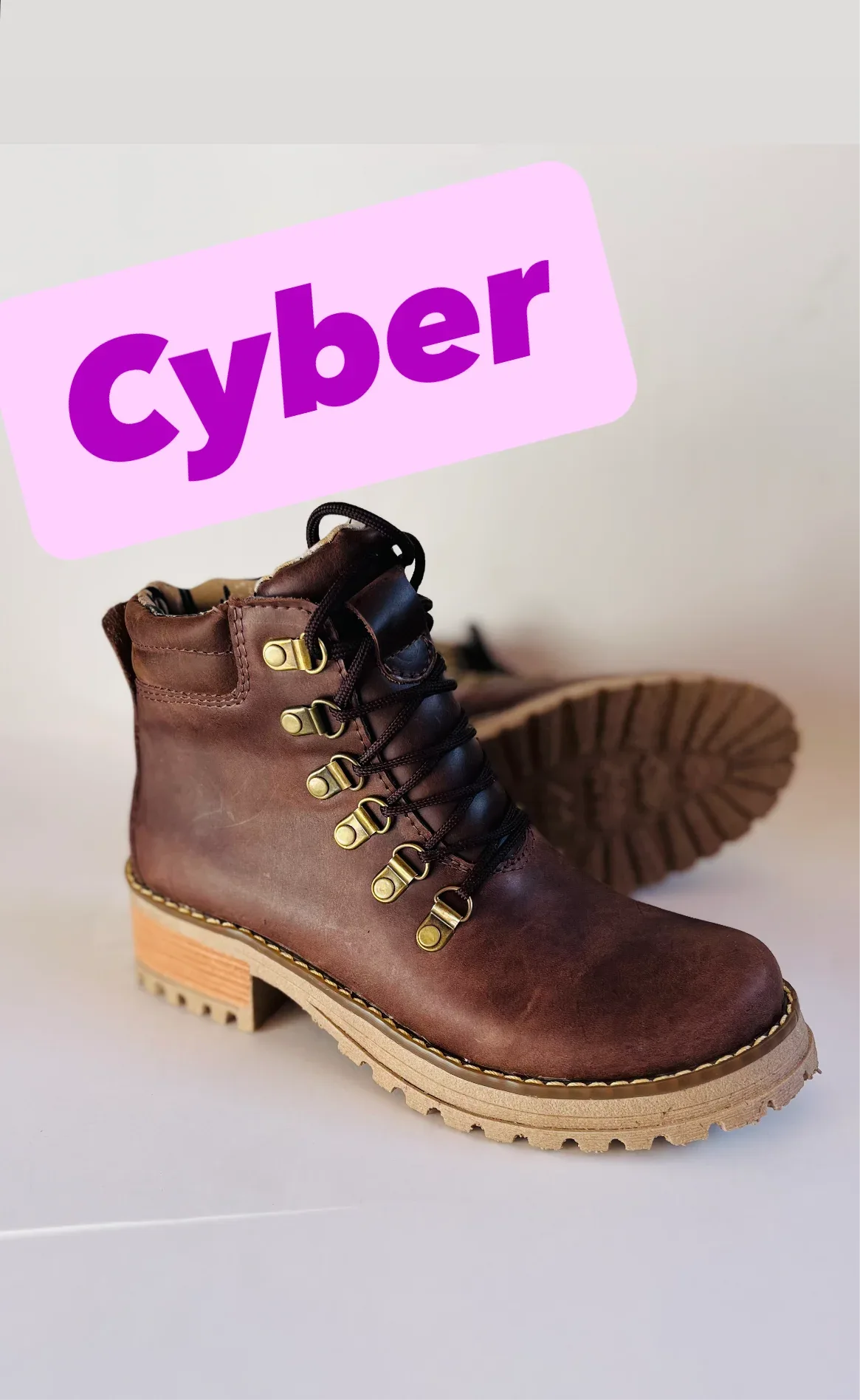 Botin de cuero rosy bajo café crazy