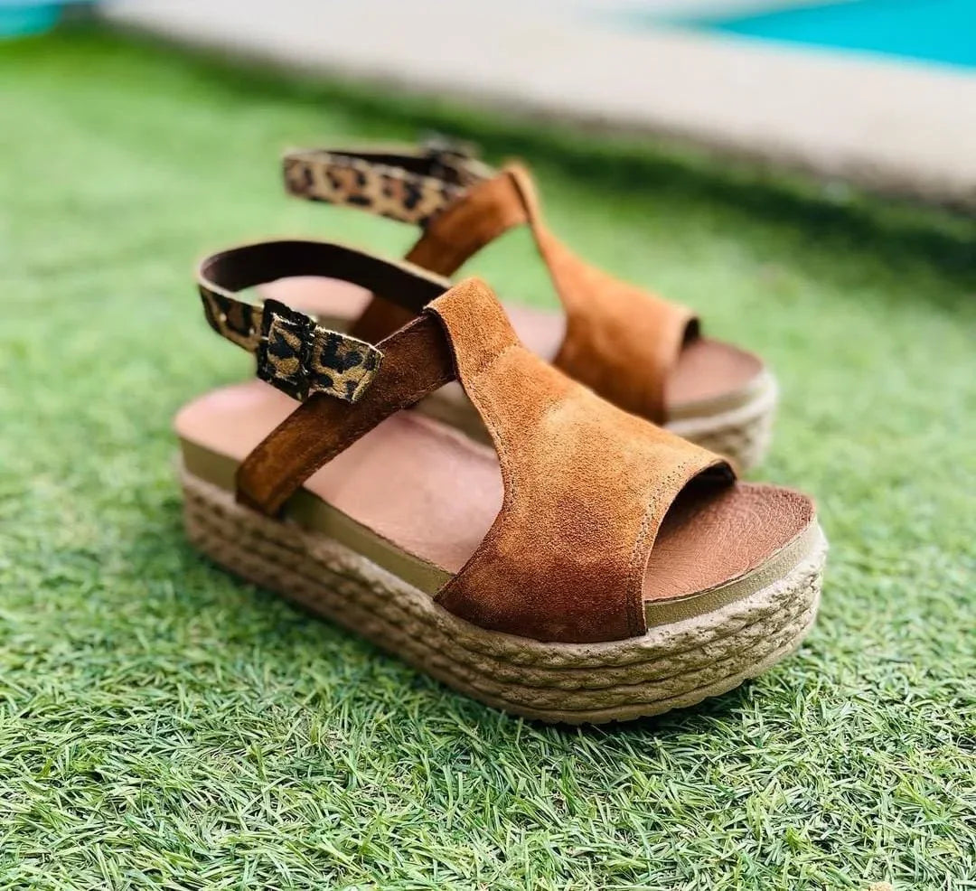 Sandalia de cuero bmp camel c/a.print yute - juanfranko zapatos
