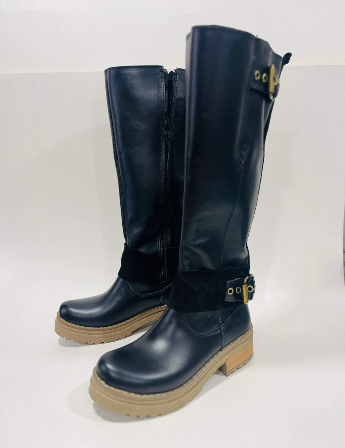 Bota de cuero mujer liso alta ajustable elástico en pantorrilla