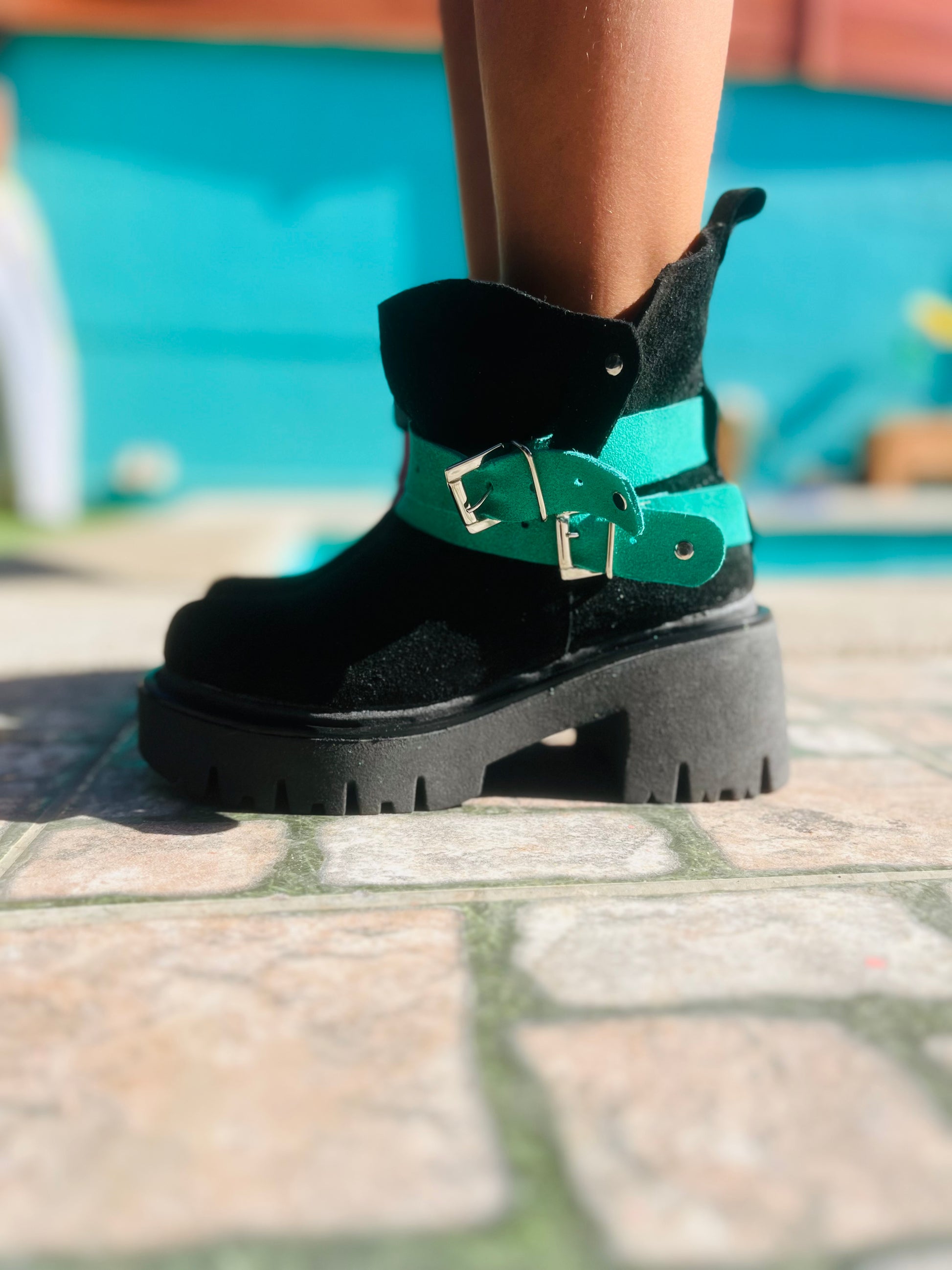Botin de cuero verano reno black - juanfranko zapatos