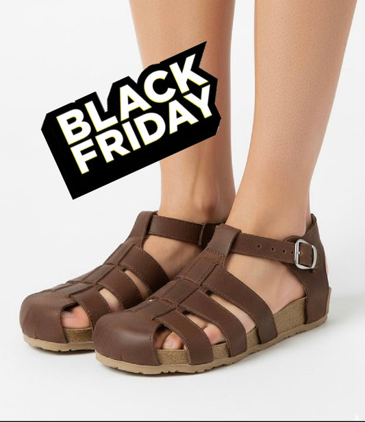 sandalia de cuero con punta franciscana baja