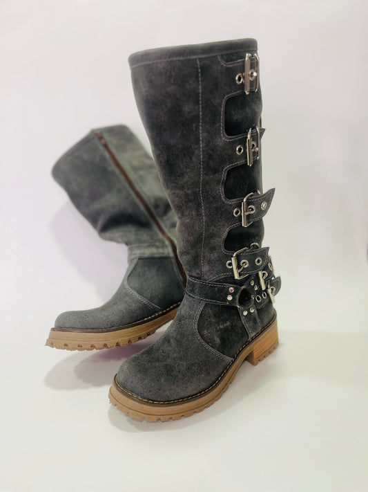Bota de cuero griss 4 hebillas - juanfranko zapatos