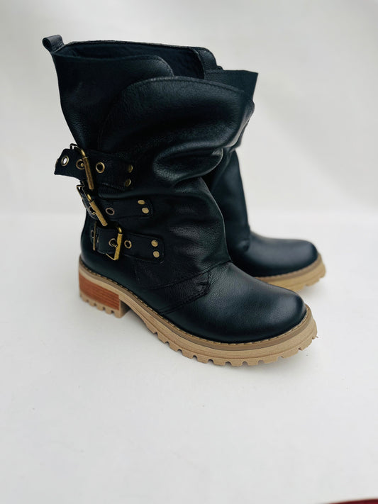 Bota de cuero mujer perla black cuero flowter - juanfranko zapatos