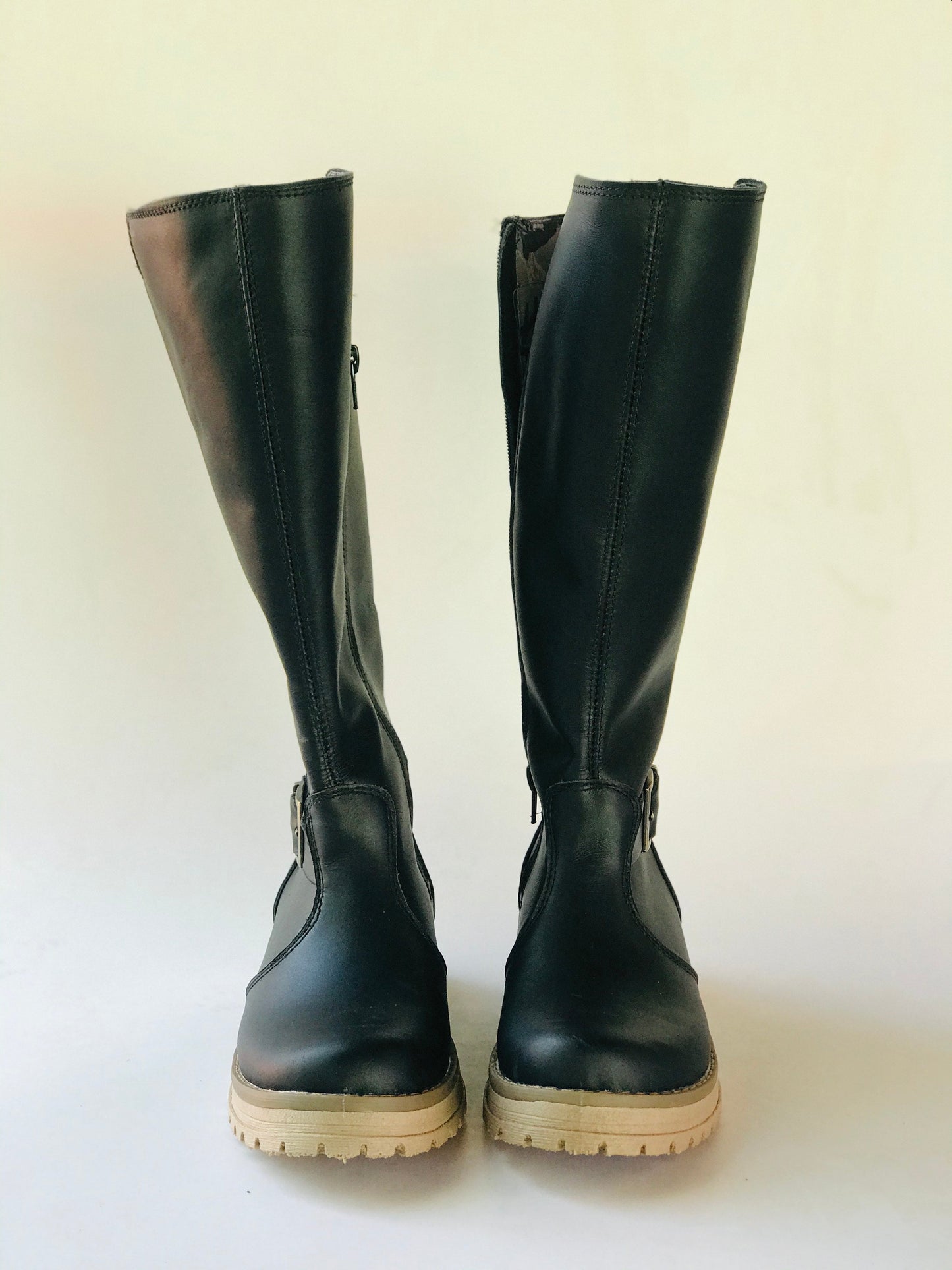 bota de cuero mujer yona black - juanfranko zapatos