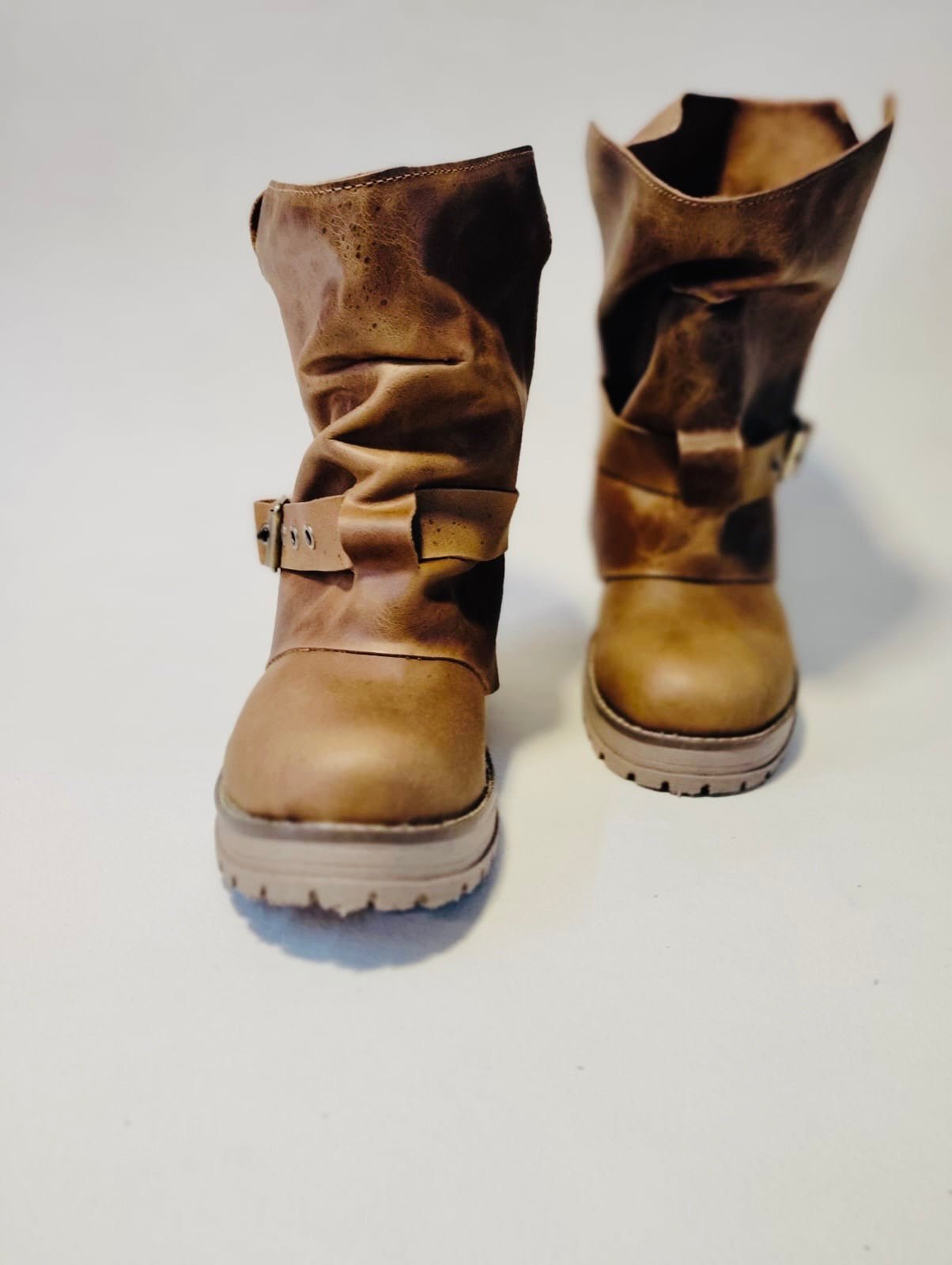 bota de cuero wallett camel - juanfranko zapatos