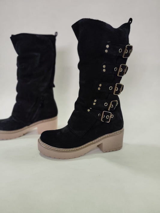 Bota perla cuero reno negro edición especial 35 cm 5 hebillas premium - juanfranko zapatos