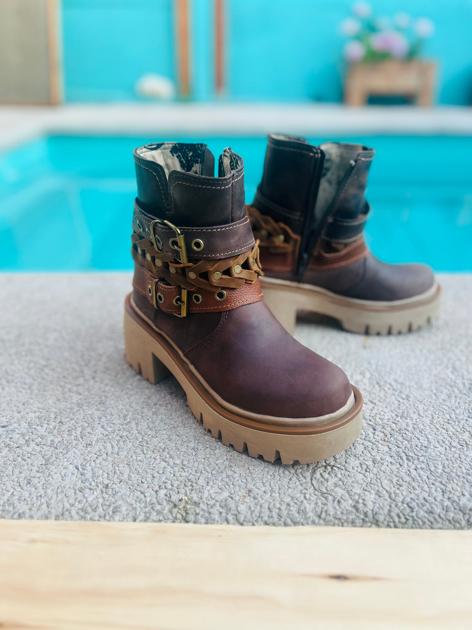 Botín de cuero mujer moro 3 correas - juanfranko zapatos