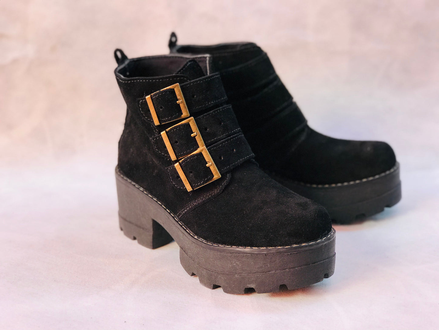 Botin reno negro 3 hebillas - juanfranko zapatos