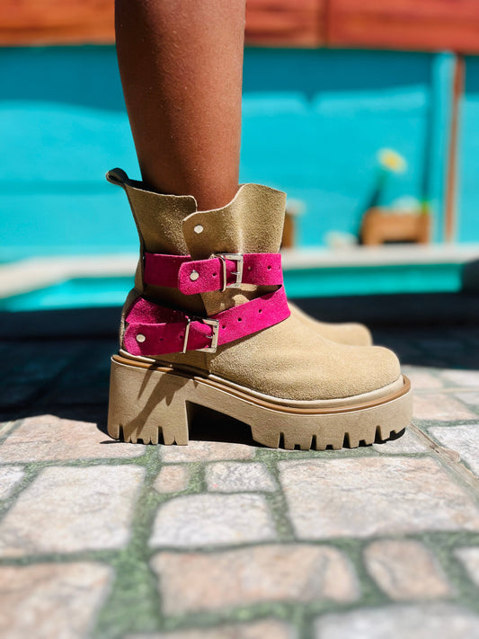 Botín verano de Cuero Reno Natural Mujer - Hebillas Metálicas Artesanal - juanfranko zapatos