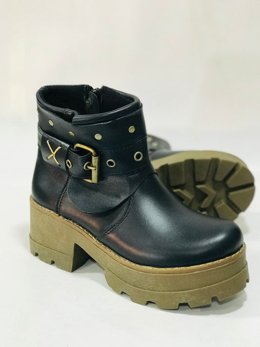 Botin x cuero liso black - juanfranko zapatos