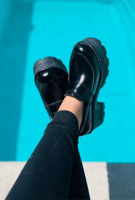 Mocasín de cuero mujer charol (richato) - juanfranko zapatos