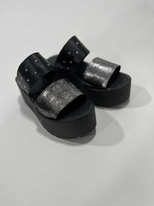 Sandalia 2 cueros suela de goma (Crespita - juanfranko zapatos