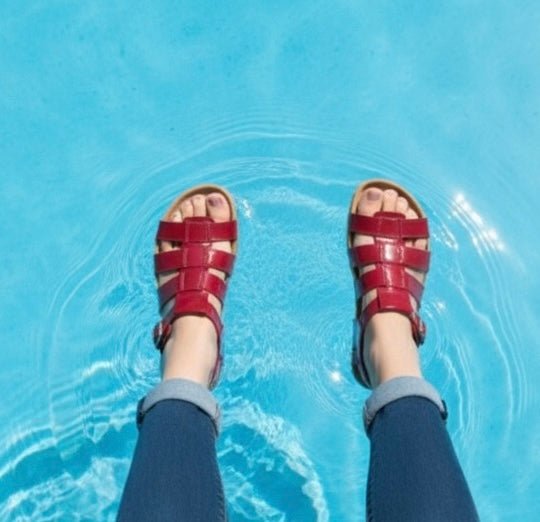 Sandalia 3 correas cuero richatto rojo - juanfranko zapatos