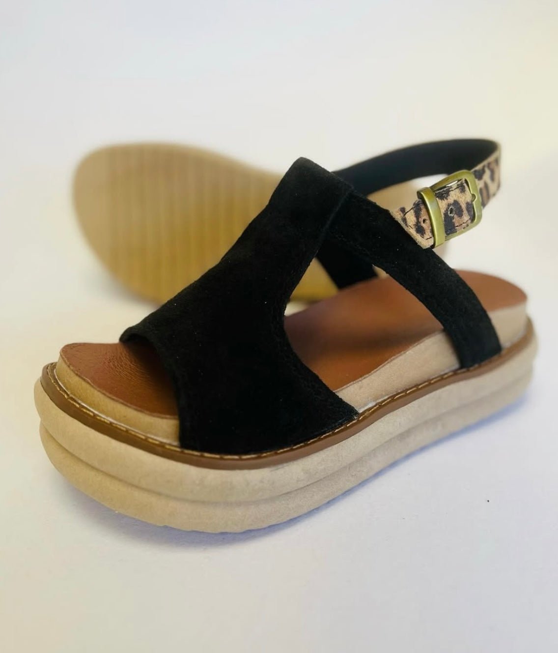 Sandalia reno negro c/correa a/print - juanfranko zapatos