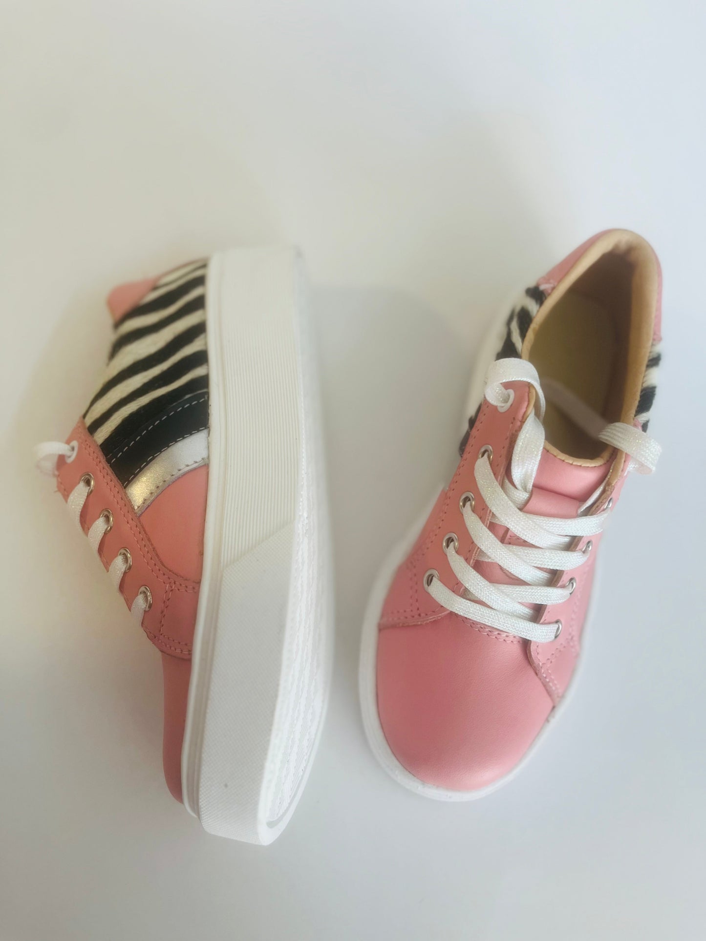 Zapatilla de Cuero Mujer Cebra Pink - Rosa Estampado Animal Print Cordones - juanfranko zapatos